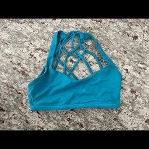 Lululemon Free to Be -Light Support Bra Size 4